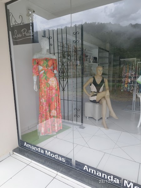 Amanda Modas -Witmarsum