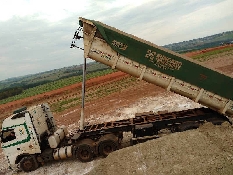 Industria e comercio de cadeiras Felda